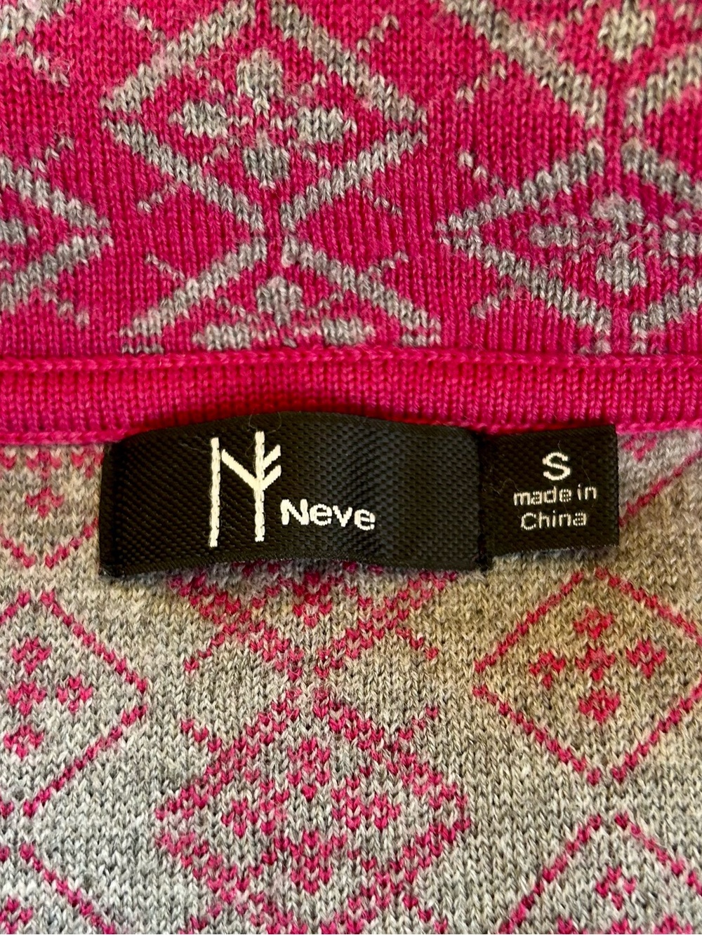 Neve Nordic Merino Wool Pink Patterned Zip-Front Sleeveless Vest Sz S - Picture 3 of 9
